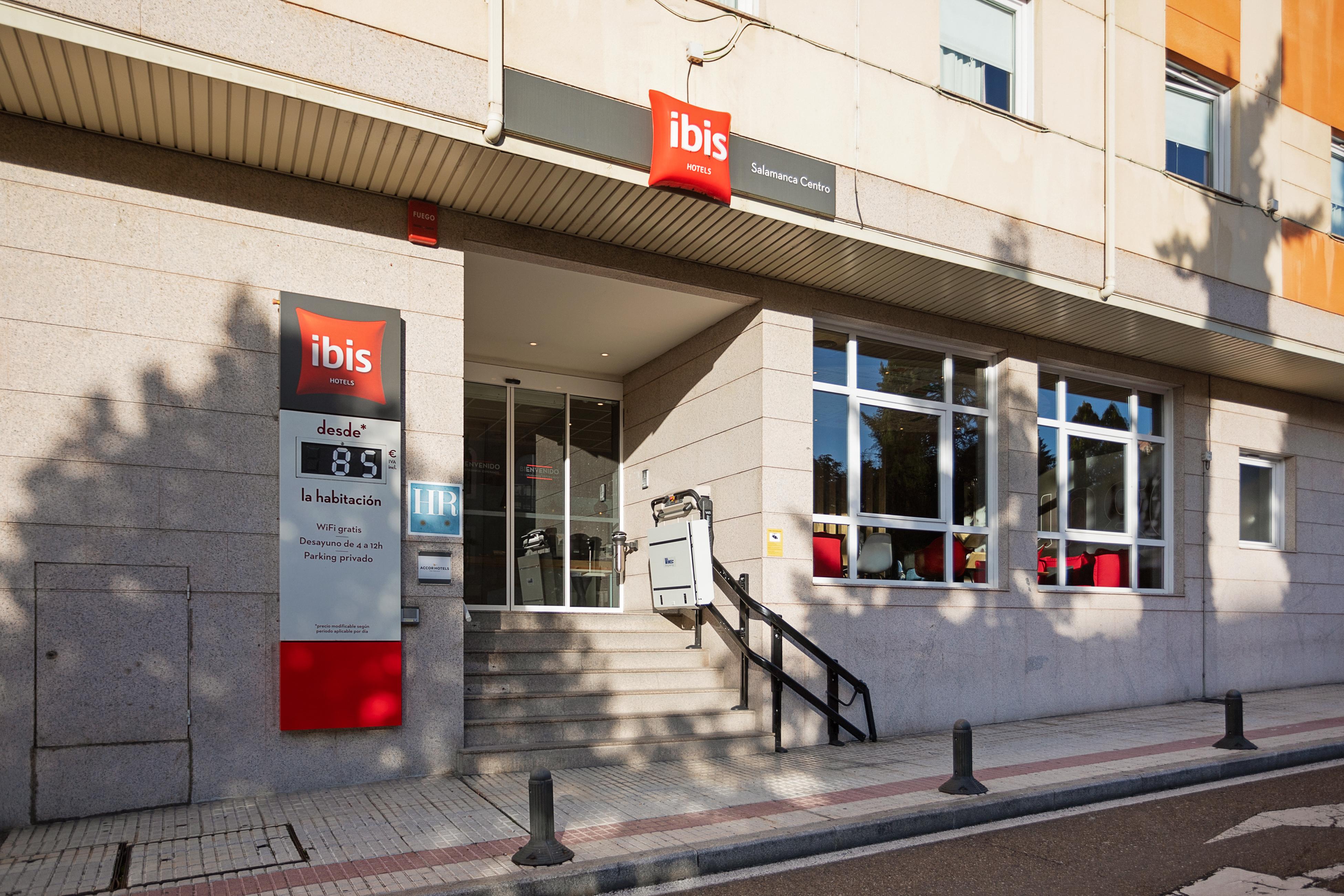 Ibis Salamanka Exteriér fotografie